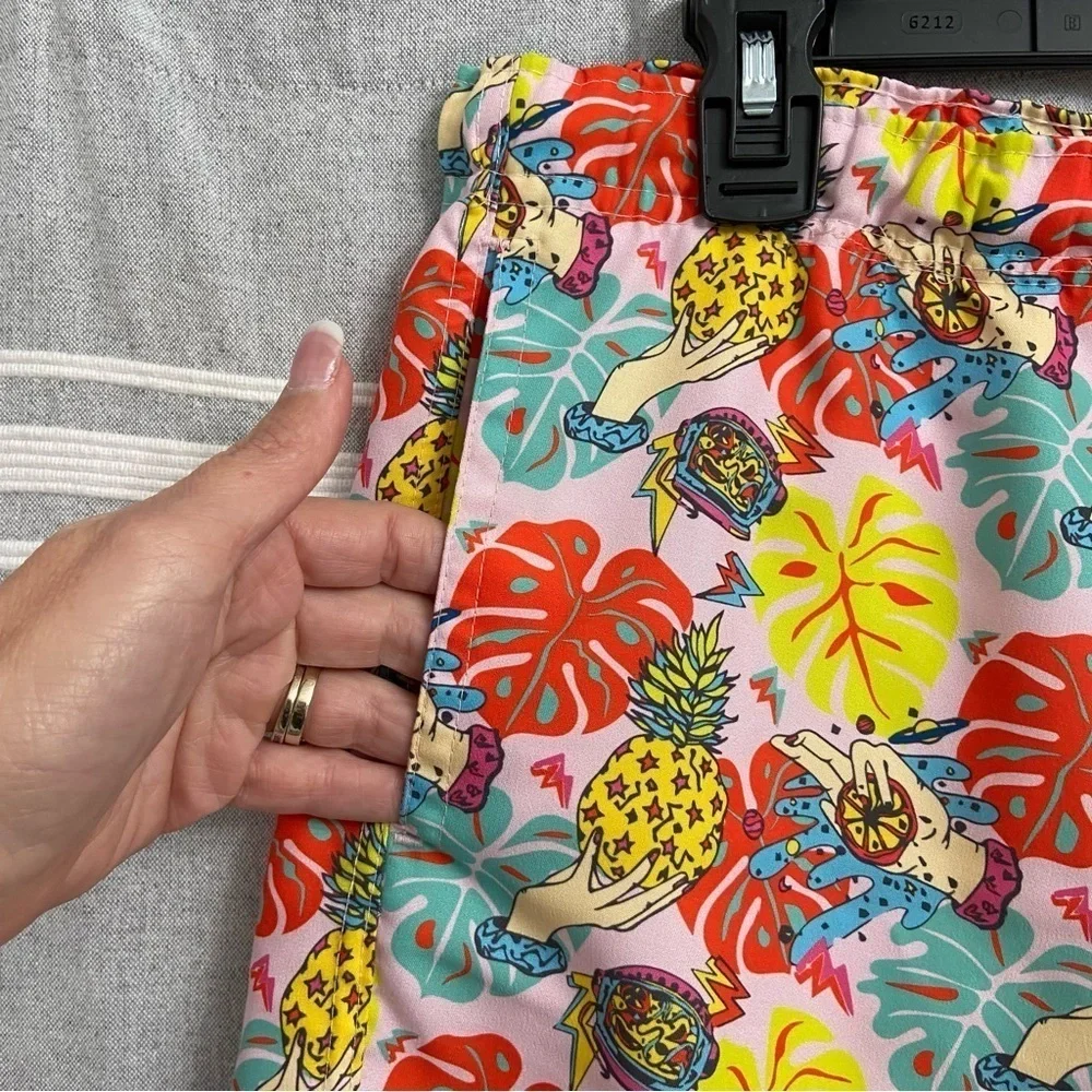 BOARDIES / Tropical Pineapple Scubba Print Swim Trunks Size L